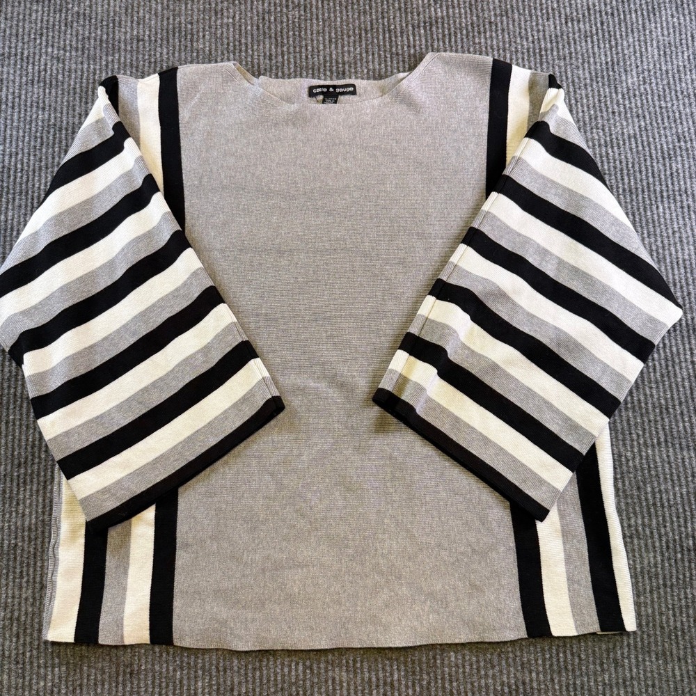 Cable & Gauge Bell Sleeve Top XL Gray Black White Rayon Blend Striped Knit Shirt